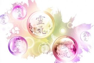 Visuels colorés représentant des sphères lumineuses et des symboles énergétiques flottants, évoquant magnétisme et thérapie holistique.